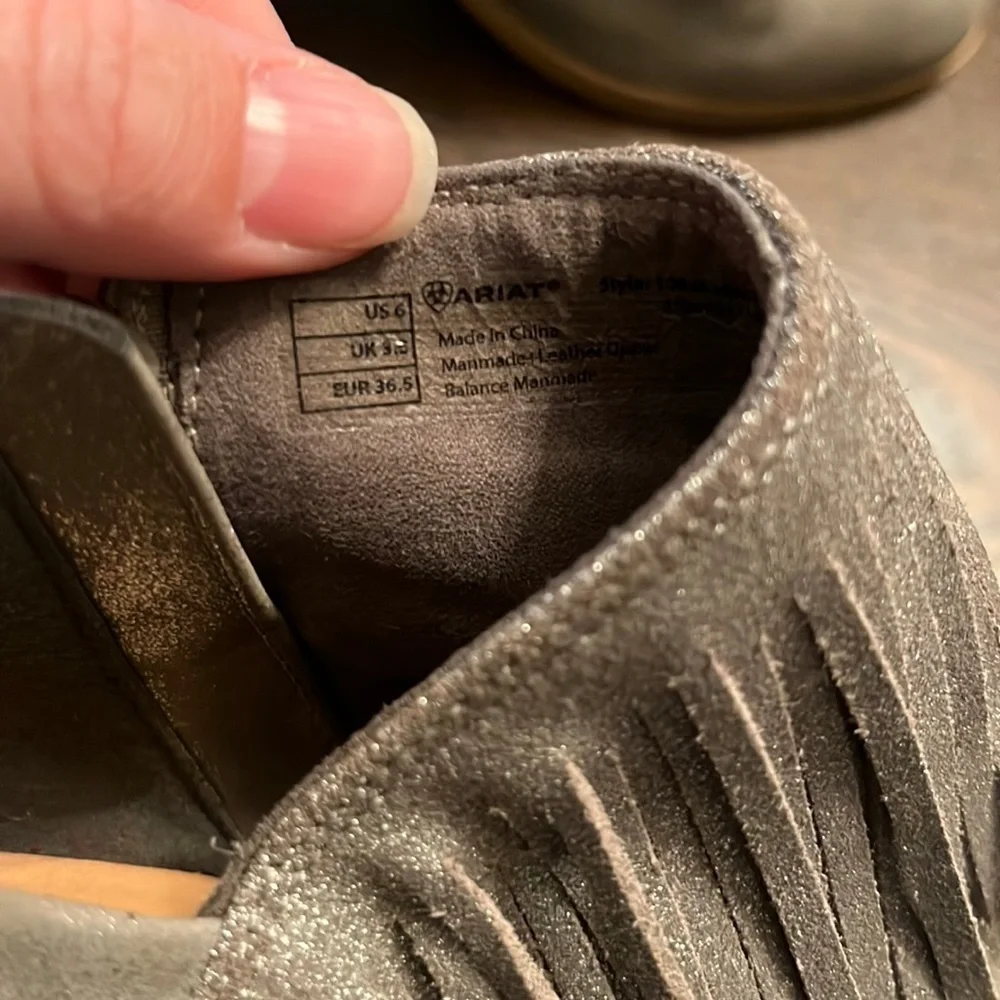 Ariat Unbridled Fridge Booties
